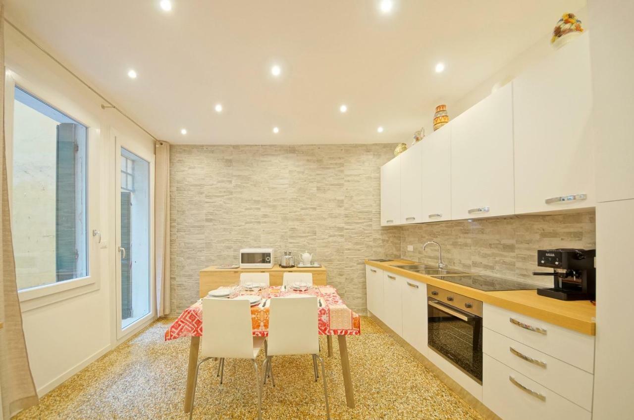Dolcevita Apartments N 373 Velence Kültér fotó